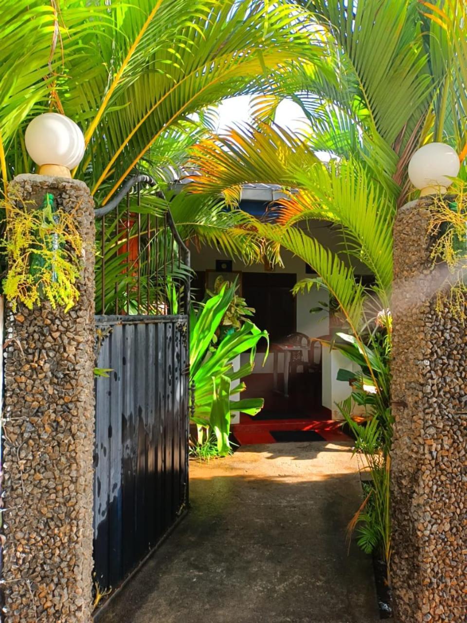 Appartement Pranu House à Nilaveli Extérieur photo